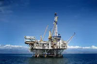 Długa i niepewna droga do zrównoważenia rynku ropy naftowej