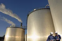 Wyczekiwanie na decyzję dot. produkcji ropy w OPEC+