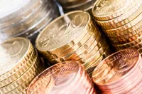 Całodzienne umocnienie euro wobec dolara