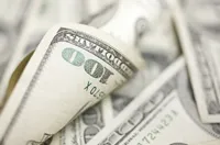 Dolar najtańszy od czerwca 2022, USDPLN spada poniżej 4,32 zł