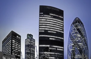 Bezpieczne sposoby ochrony oszczędności w czasach inflacji – lokata terminowa czy konto oszczędnościowe?