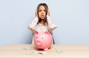 Nowe sztuczki oszustów bankowych: jak działają fałszywi konsultanci i na co nabierają się nawet ogarnięci klienci