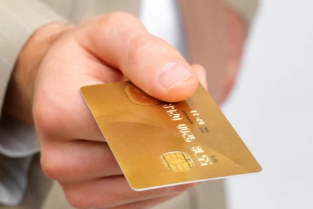 Milion kart kredytowych w LUKAS Banku