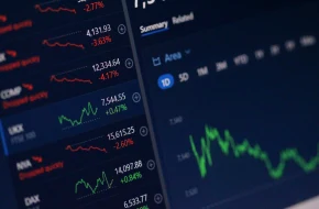 Jak polskie spółki reagują na geopolitykę – wojna, sankcje, kurs złotego