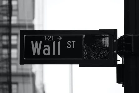 Wall Street na plusach