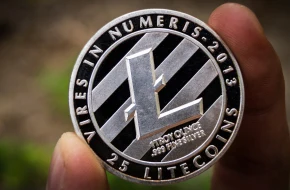 Litecoin w centrum uwagi: wzrost, ETF-y i strategia dużych graczy