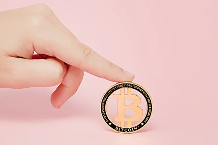 AI wycenia krypto na koniec 2026 roku: Bitcoin, Ethereum, XRP i inne