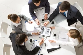 AI a rynek pracy w Polsce — jakie zawody znikną, jakie zawody powstaną?