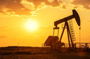 Rekordowy spadek zapasów ropy naftowej w USA