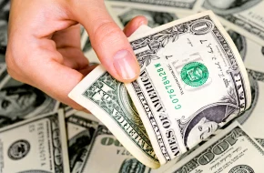 Kursy walut na żywo: funt rośnie, dolar stabilny, PLN trzyma się mocno