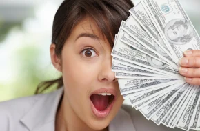 Koniec ery drogiego dolara amerykańskiego? Kurs USD/PLN przełamuje bariery i nurkuje poniżej 3,50 zł