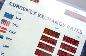 Złoty ponownie mocniejszy wobec CHF oraz USD