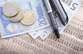 Polski złoty w piątek 6 lutego 2026 – trzy banki centralne wstrzymały się z ruchem