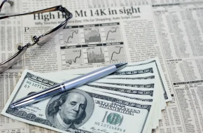 Kursy walut na żywo: PLN odrabia straty, dolar amerykański przy 3,5754 zł