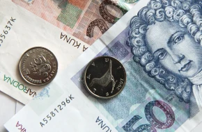 Eurodolar powyżej ważnego wsparcia