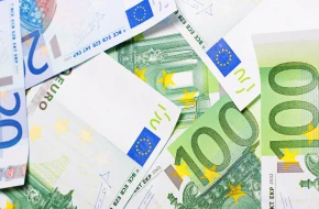 Dolar traci do europejskich walut