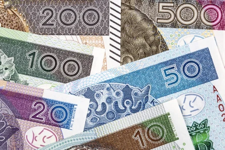 złoty nieco słabszy, perspektyw wciąż dobre