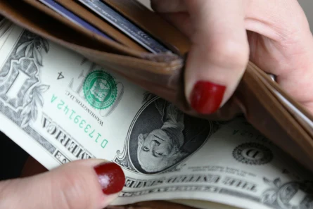 Złoty bez reakcji na decyzję RPP
