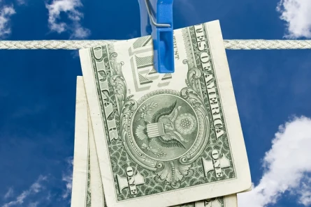 Kursy walut na weekend: USD 3,6577; EUR 4,2566; GBP 4,9141. Co dalej w poniedziałek?