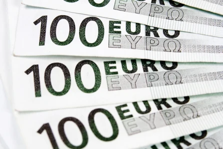 Eurodolar w krótkoterminowym trendzie spadkowym