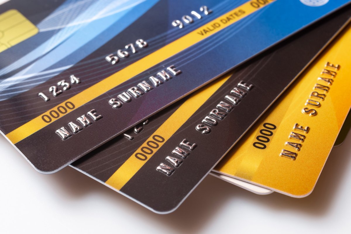 Sprzedaż mieszkania z kredytem - formalności, zaświadczenia