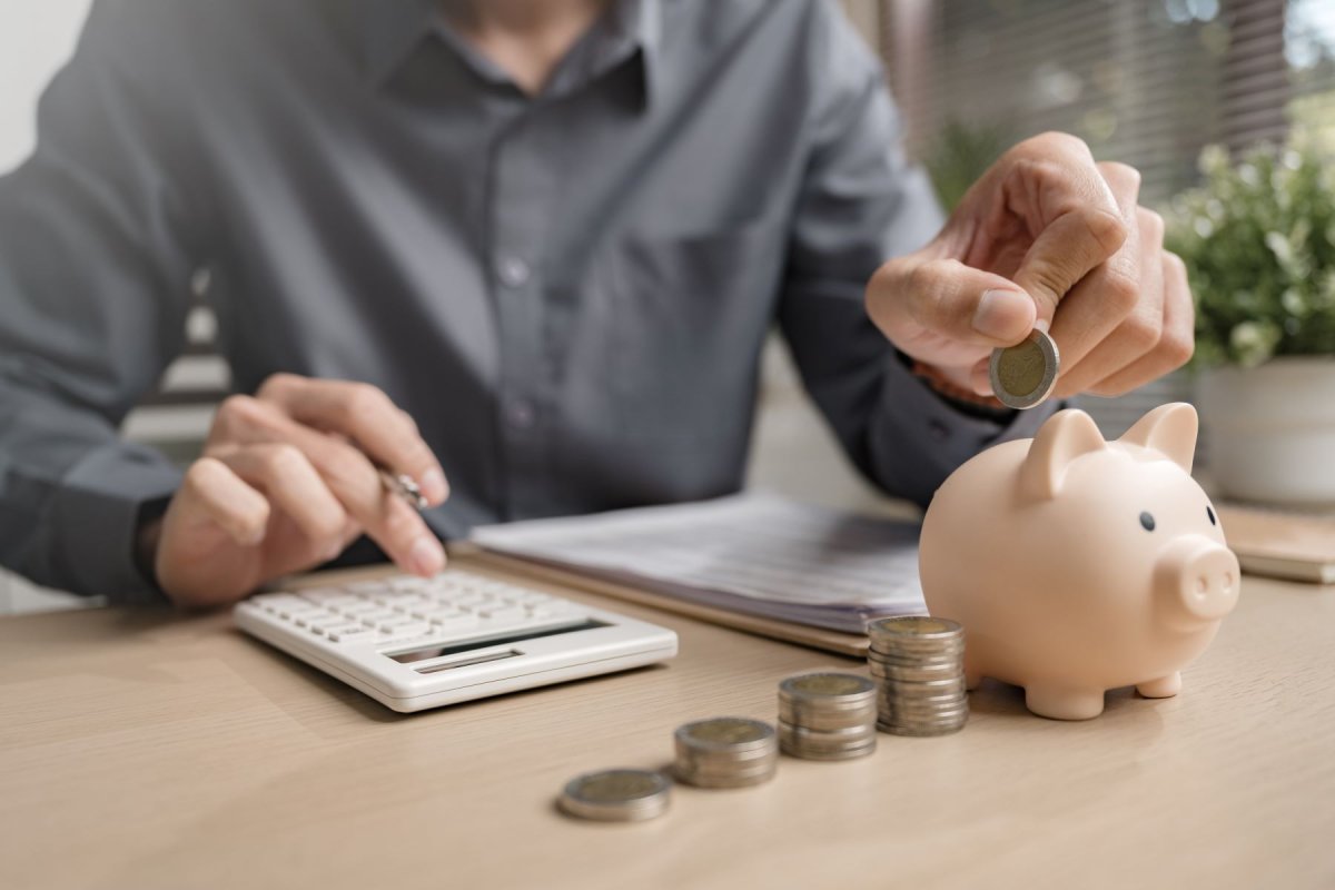 RRSO to nie wszystko! Jakie inne koszty kryją się w kredycie gotówkowym i jak je porównywać?