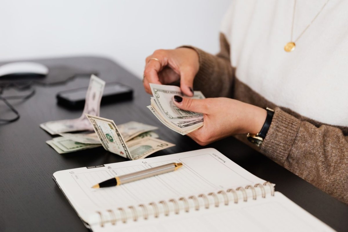 Jak zmiana pracy wpływa na zdolność kredytową i bezpieczeństwo finansowe?