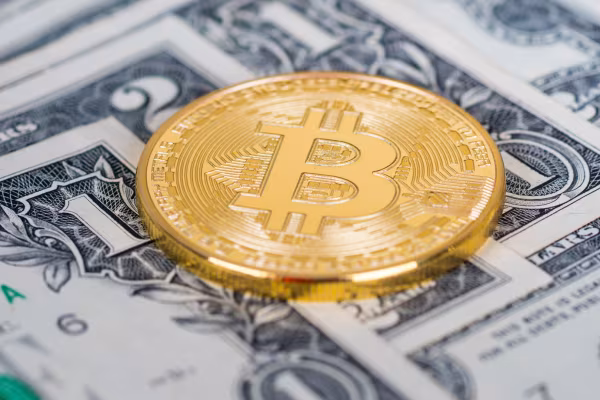 Bitcoin przebił 86 tys. dolarów. Mocne wzrosty kryptowalut, sprzedający pod presją
