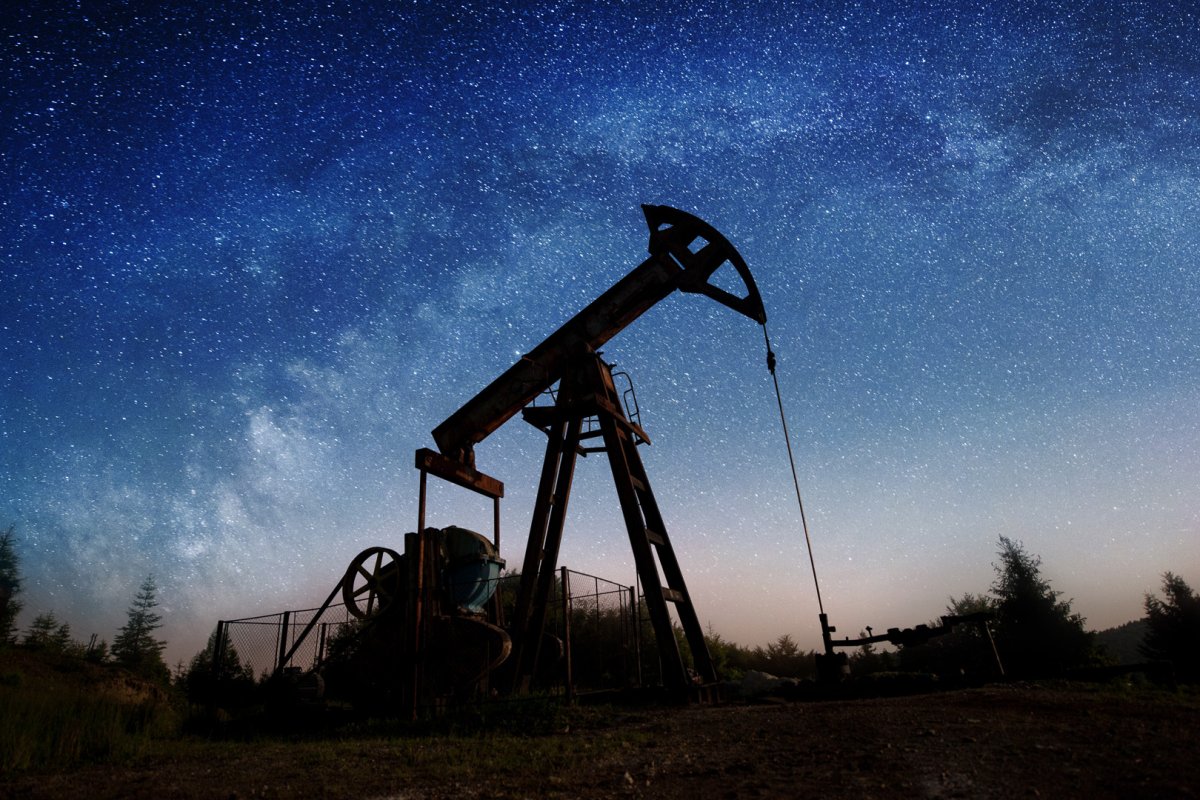 Nieoczekiwany wzrost zapasów ropy naftowej w USA