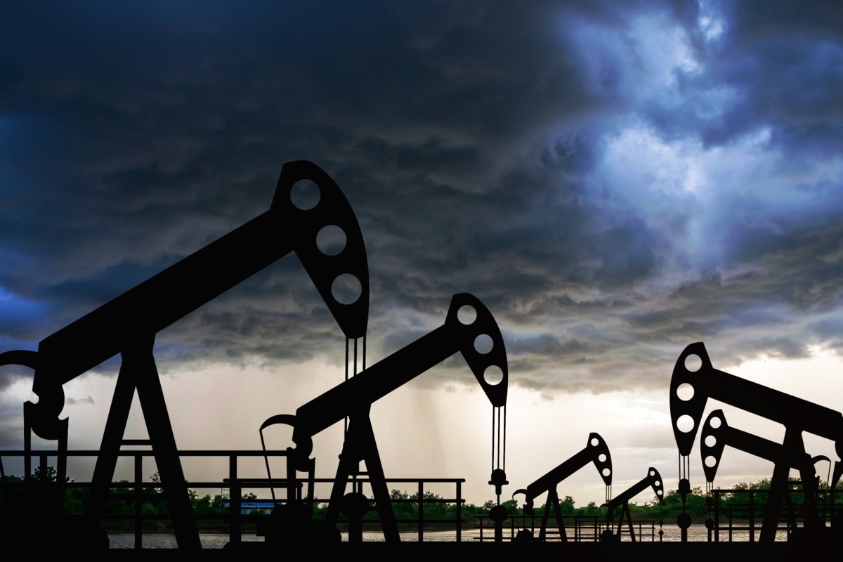 Rynek ropy naftowej w trybie wyczekiwania