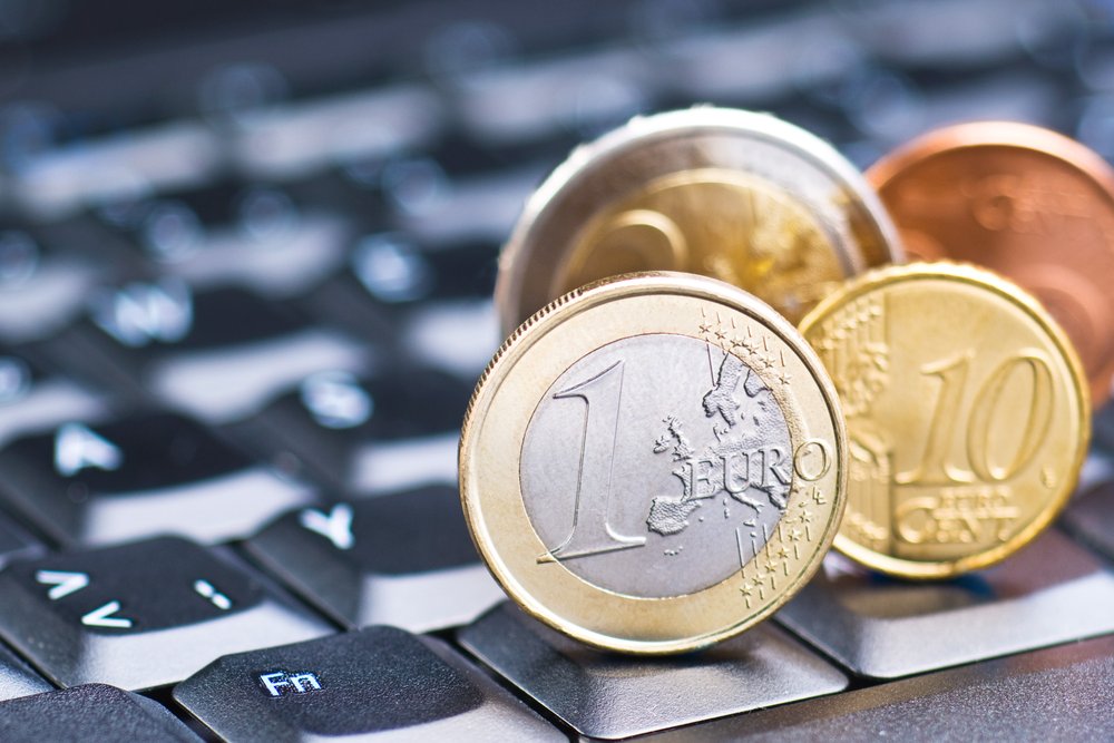 Czy złoty skorzysta na tańszej ropie?