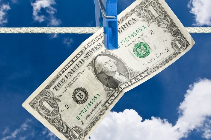 Kurs USD/JPY najwyżej od ponad 3 tygodni